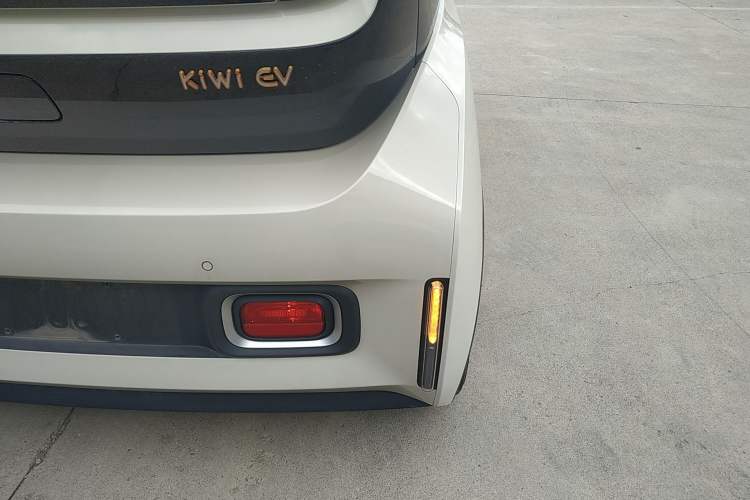 Used Baojun KiWi EV 2022 Designer Lite Edition Ternary Lithium

