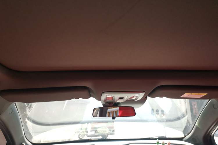 Used Changan UNI-T 2020 1.5T Prestige Version
