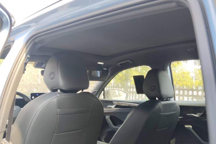 Used Volkswagen Tiguan L 2024 PRO 380TSI Four-Wheel Drive R-Line Prestige Edition
