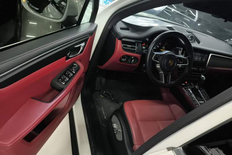 Used Porsche Macan 2018 Macan 2.0T
