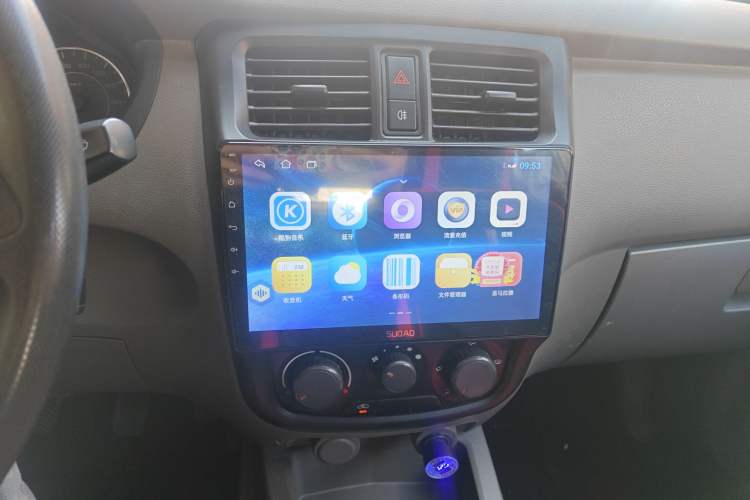 Used Wuling Rongguang V 2016 1.5L Practical Version Non-Power-Assisted
