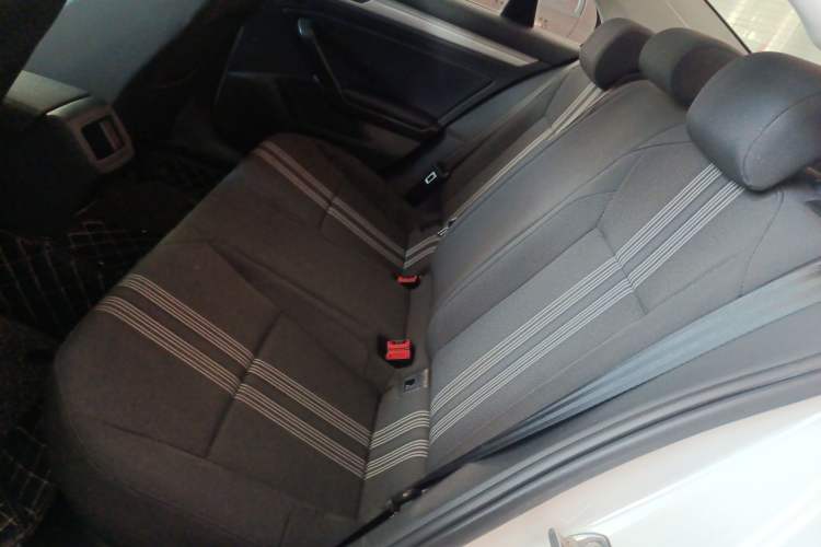 Used Volkswagen Lamando 2017 230TSI DSG Fashion Edition
