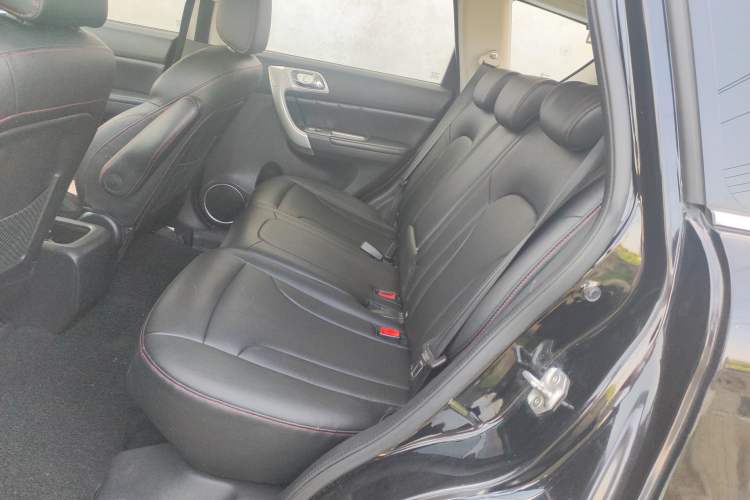 Used Haval H6 2016 Upgraded Model 1.5T Automatic Two-Wheel Drive Elite Version