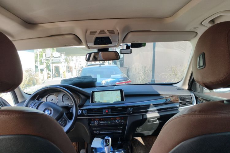 Used BMW X5 2015 xDrive28i
