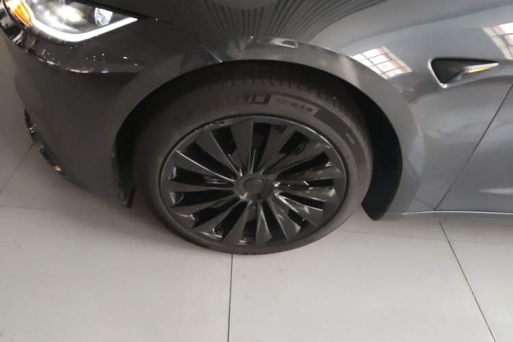 Used Tesla Model 3 2023 Rear-Wheel-Drive Version
