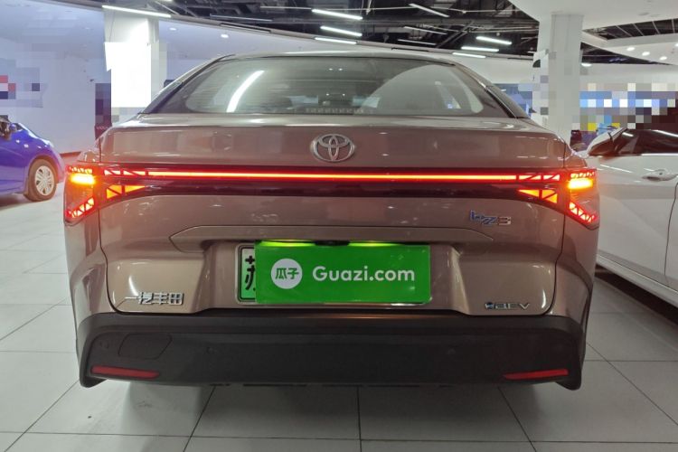 Used Toyota bZ3 2023 616 km Long-Range Premium
