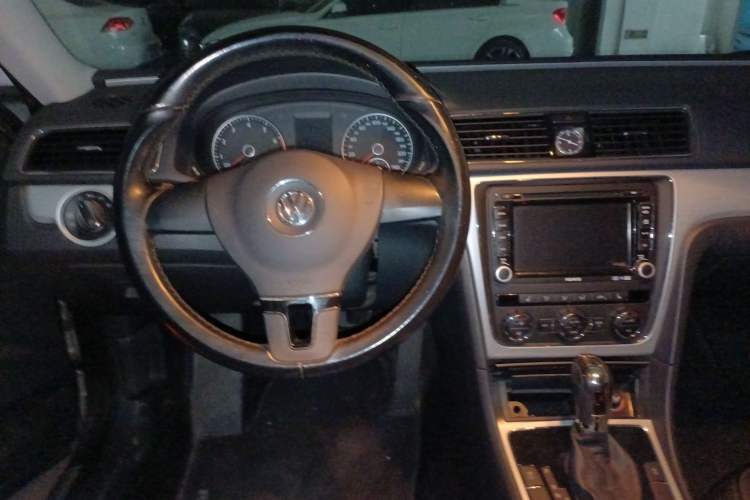 Used Volkswagen Passat 2014 1.8TSI DSG Prestige Edition