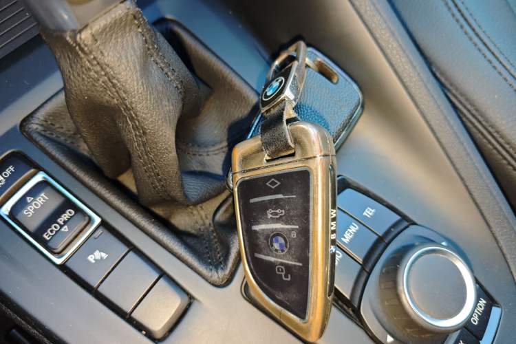 Used BMW X1 2016 sDrive18Li Premium Edition
