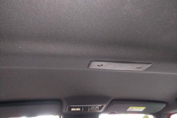 Used iCAR V23 2025 401 Two-Wheel Drive Intelligent Driving Version
