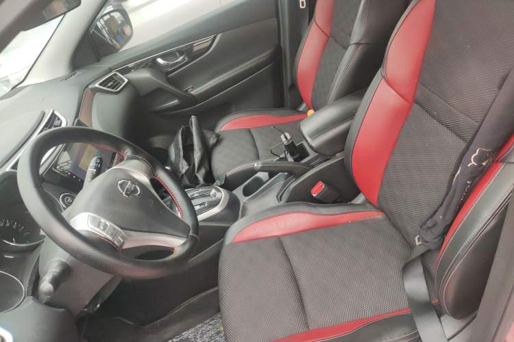 Used Nissan Qashqai 2016 2.0L CVT Luxury Edition