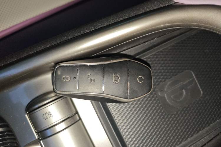 Used BYD Dolphin 2023 420 km Fashion Edition
