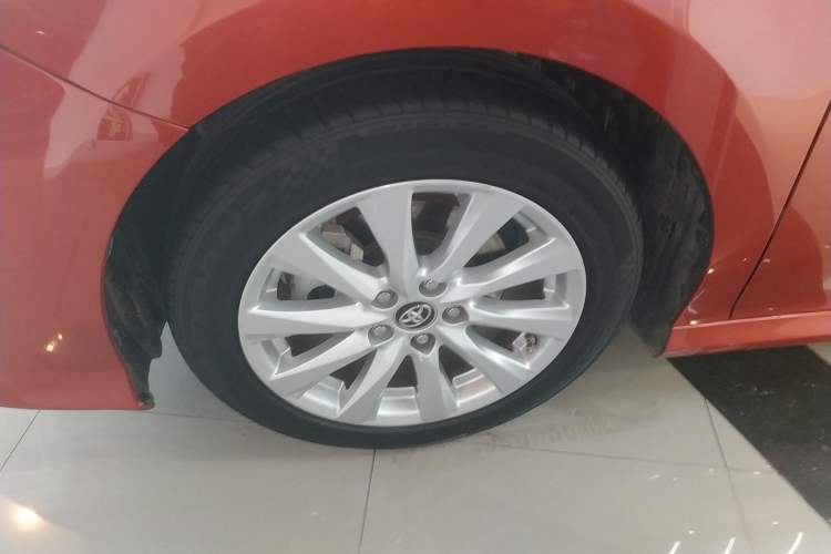 Used Toyota Camry 2018 2.0G Luxury Edition
