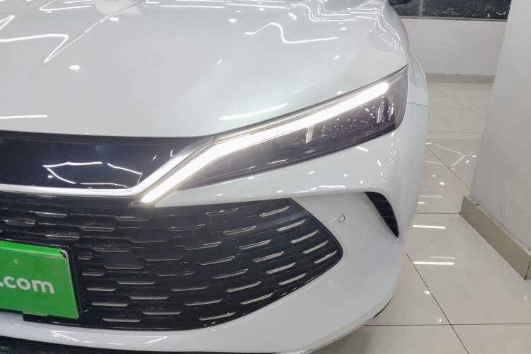 Used BYD Qin L 2025 DM-i Smart Drive 120KM Superior Model