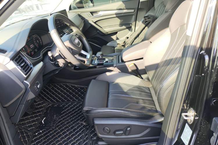 Used Audi Q5L 2022 40T Fashionable and Dynamic Model