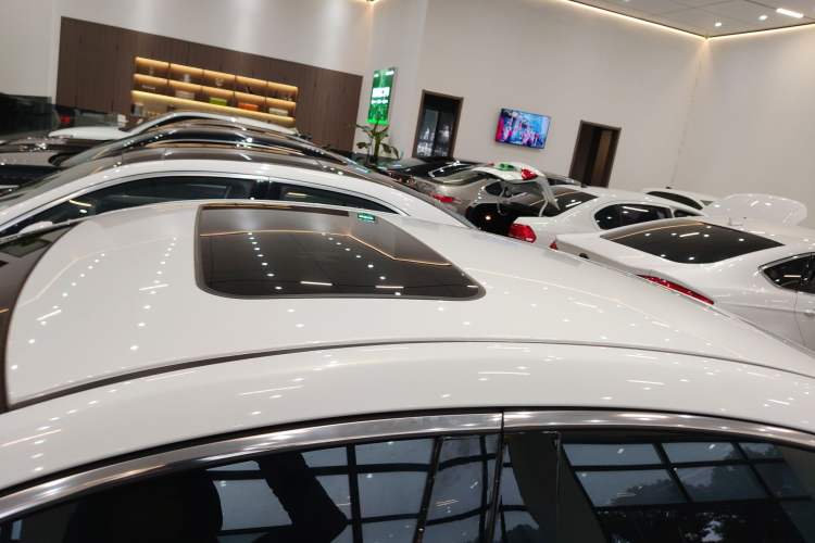 Used Mazda Atenza 2021 2.0L Blue Sky Luxury Edition
