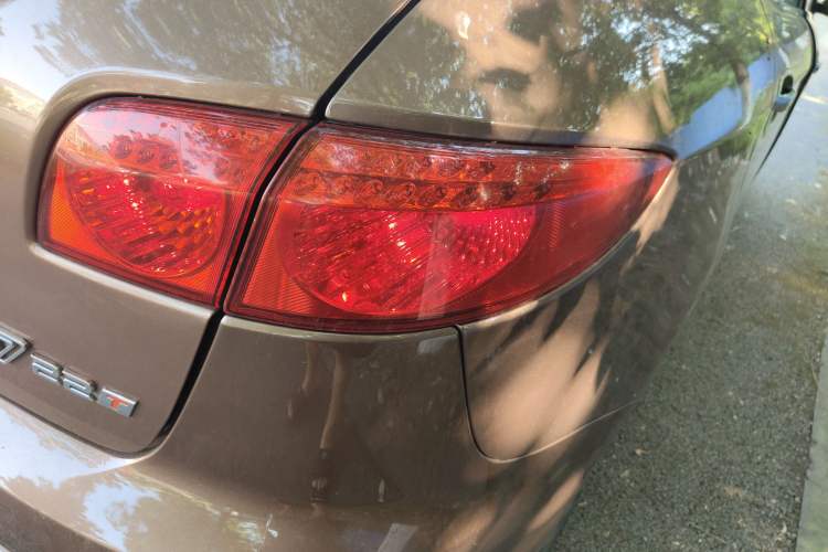 Used Luxgen Great 7 SUV 2013 Limited-Edition Sharp Edition 2.2T All-Wheel-Drive Prestige Model
