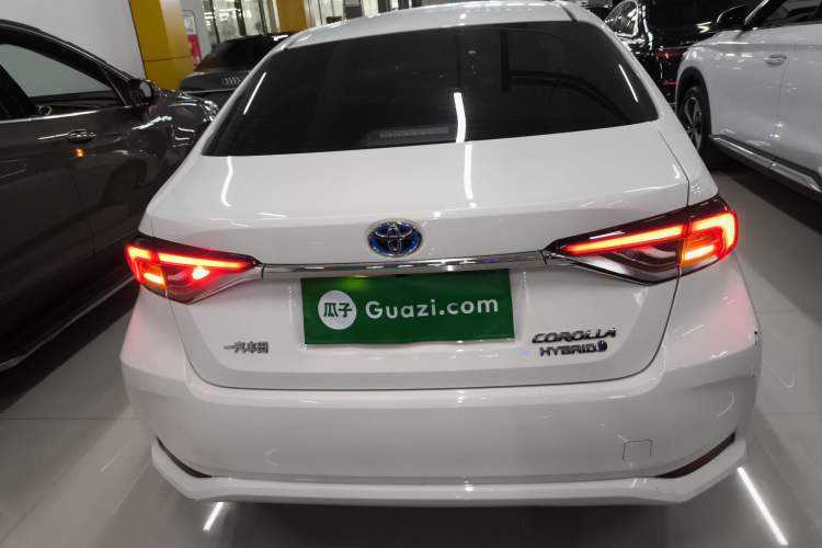 Used Toyota Corolla 2021 Dual-Engine 1.8L E-CVT Pioneer Edition
