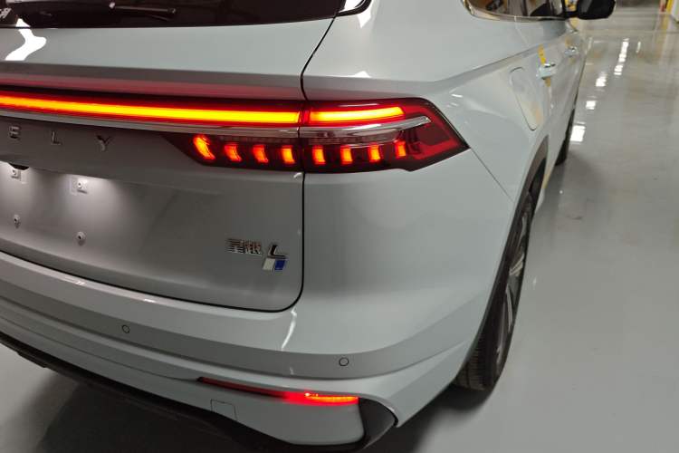 Used Geely Auto Monjaro L 2022 1.5T Leishen Hi·F Plug-in Hybrid Super Xun
