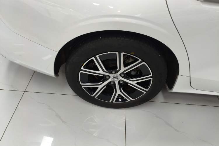 Used Volvo S60 2023 B4 Zhiyi Luxury Edition
