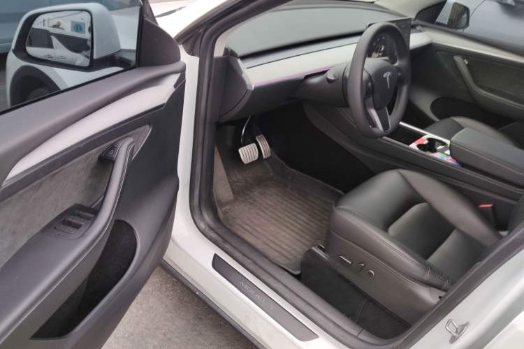 Used Tesla Model Y 2022 Performance High-Performance All-Wheel-Drive Version