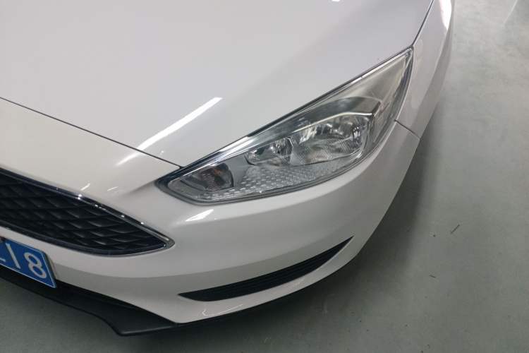 Used Ford Focus 2018 Hatchback Classic 1.6L Automatic Comfort Plus SmartDrive Edition
