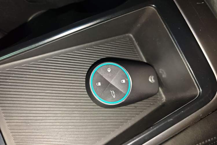 Used Nio ES8 2020 415 km Range 6-Seater Version