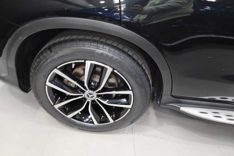 Used Mercedes-Benz GLC 2022 Refreshed GLC 300 L 4MATIC Dynamic Edition
