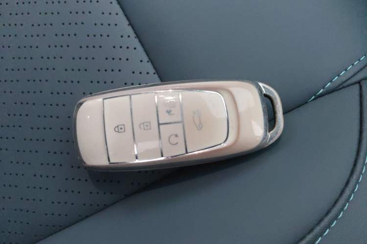 Used AION Y 2023 Younger Star Edition
