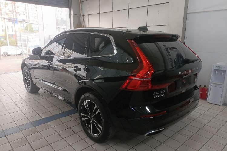 Used Volvo XC60 2019 T5 4x4 Zhiyuan Edition China VI Standard