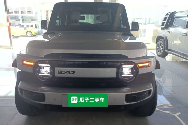 Used  V23 2025 401 Two-Wheel Drive Intelligent Driving Version
