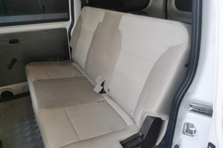 Used Wuling Hongguang V 2022 1.5L Jingqu Edition Electric-Assist LAR