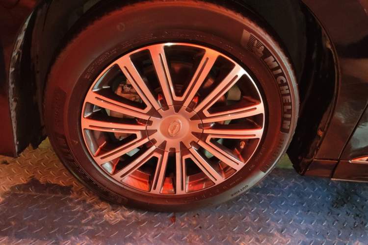 Used GAC Trumpchi M8 2021 Lingxiu Series 390T Deluxe Edition
