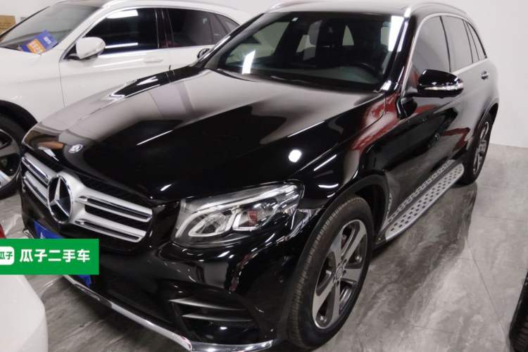Used Mercedes-Benz GLC 2017 GLC 260 4MATIC Luxury Model