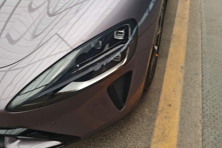 Used  SU7 2024 Rear-Drive Ultra-Long Range Advanced Pro-Level Intelligent Driving Version
