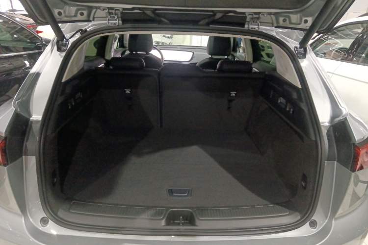 Used Buick Envision 2025 25T Entry-Grade Platinum Edition
