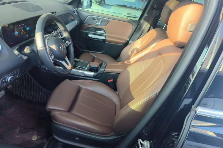 Used Mercedes-Benz GLB 2023 GLB 220 Fashion Model