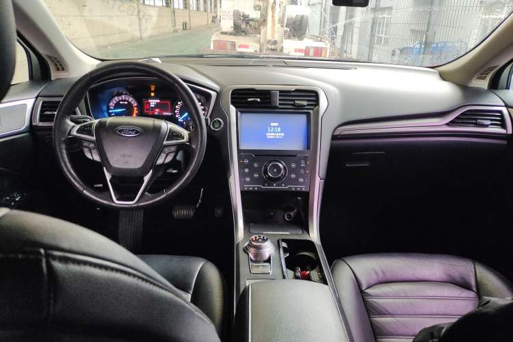 Used Ford Mondeo 2017 EcoBoost 200 Stylish Model
