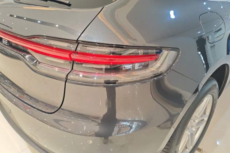 Used Porsche Macan 2021 Macan 2.0T