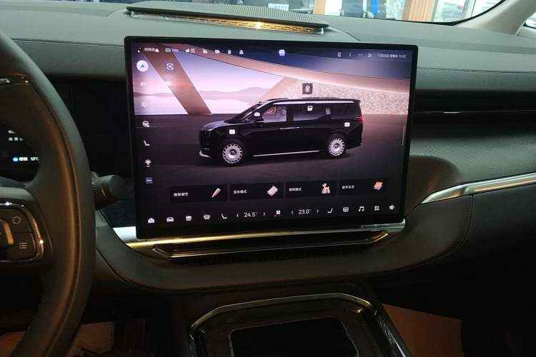 Used Zeekr 009 2024 GAC Trumpchi
