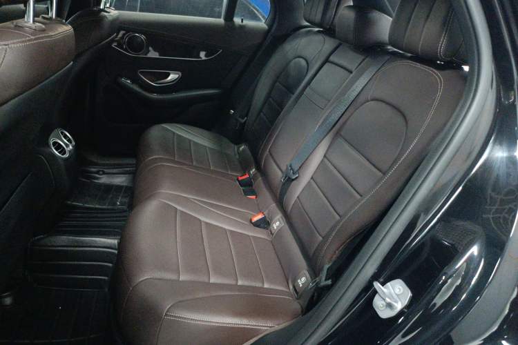 Used Mercedes-Benz GLC 2019 GLC 260 4MATIC Dynamic Edition
