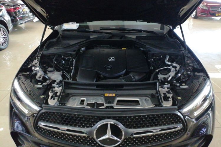 Used Mercedes-Benz GLC 2023 GLC 300 L 4MATIC Dynamic Edition 5-seater
