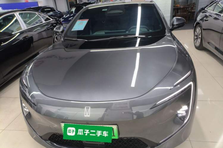 Used  12 2025 Ultra Extended-Range Edition