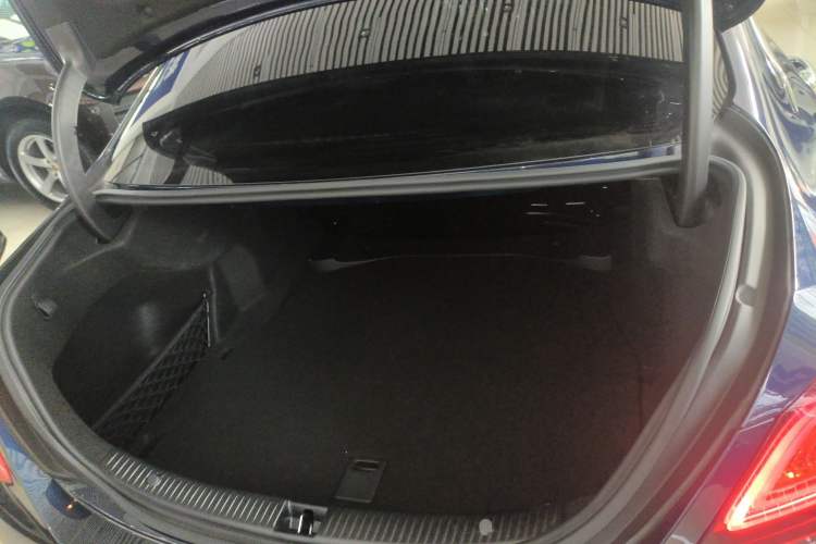 Used Mercedes-Benz C-Class 2020 C 200 L Fashion Edition Sport Version
