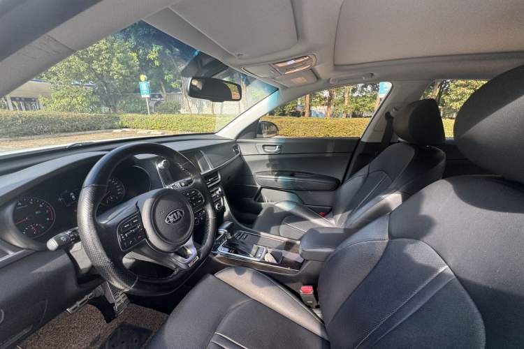 Used Kia K5 2016 1.6T Automatic LUX
