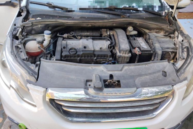 Used Peugeot 2008 2014 1.6L Automatic Fashion Edition