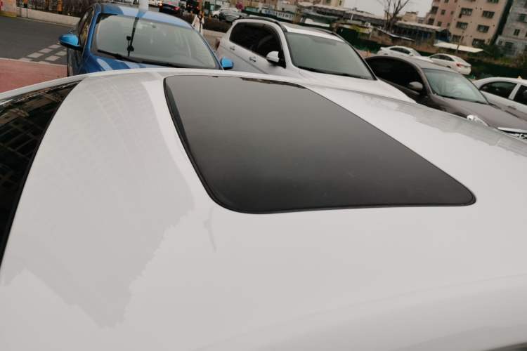 Used Buick GT 2019 15T Dual-Clutch Connected Elite Model China VI