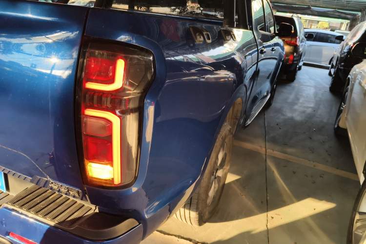 Used Great Wall Poer 2023 2.0T Commercial Version Automatic Diesel 4x4 Long Bed Business-Grade Model