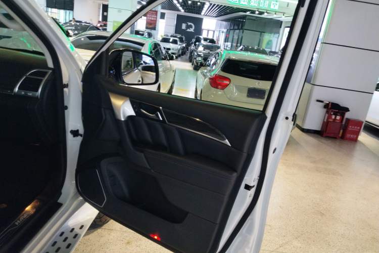 Used Haval H9 2022 2.0T Gasoline 4x4 Elite Model 5 Seats
