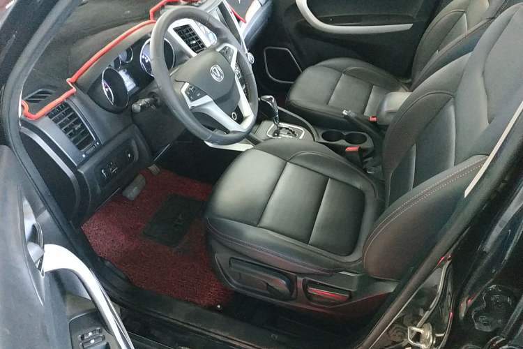 Used Changan CS35 2016 1.6L Automatic Luxury Model China V Standard
