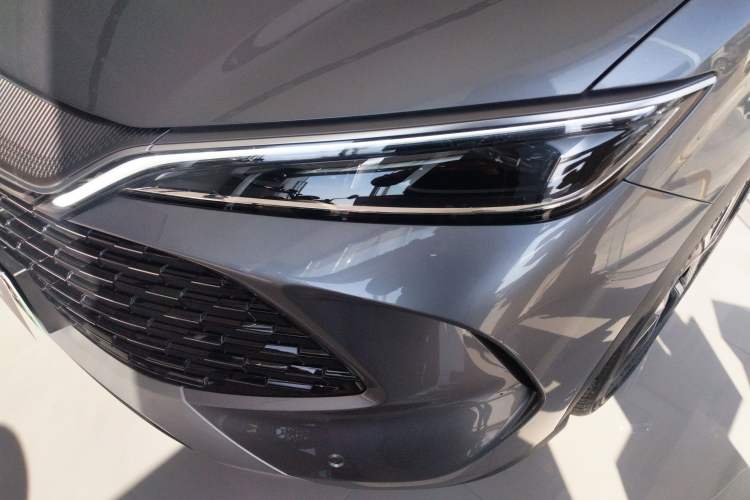 Used BYD Song L DM-i 2025 Intelligent Driving Version 160 km Beyond-Range Type